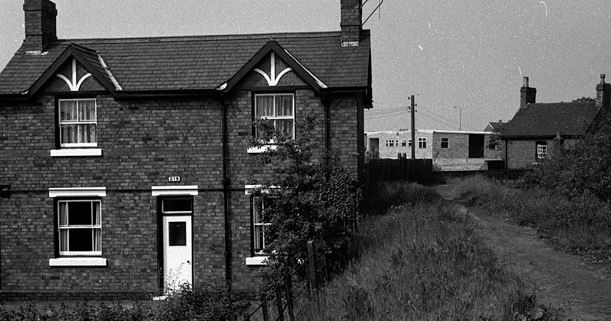 Captain Ahab's Watery Tales Hednesford photos on the Cannock Extension