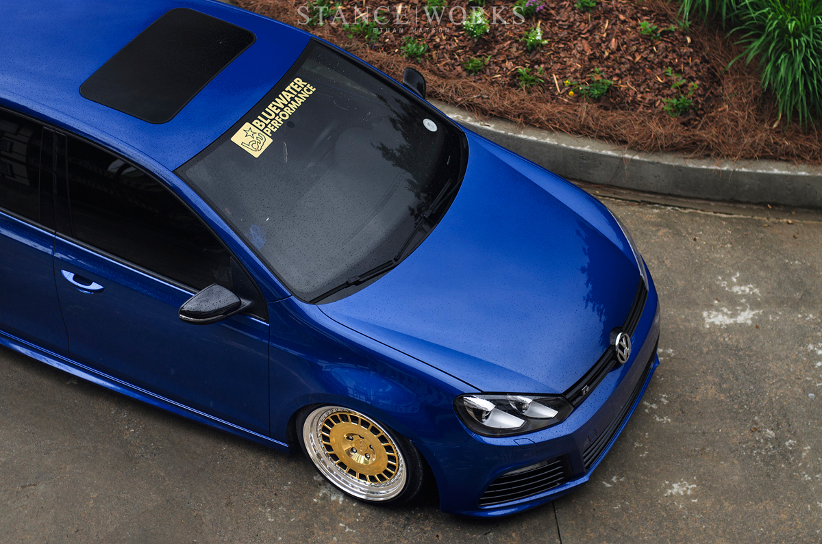 Volkswagen Golf GTI синий