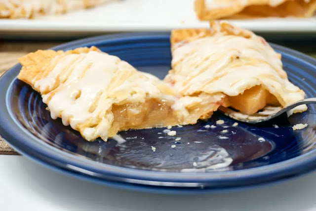 Air Fryer Fruit Pies