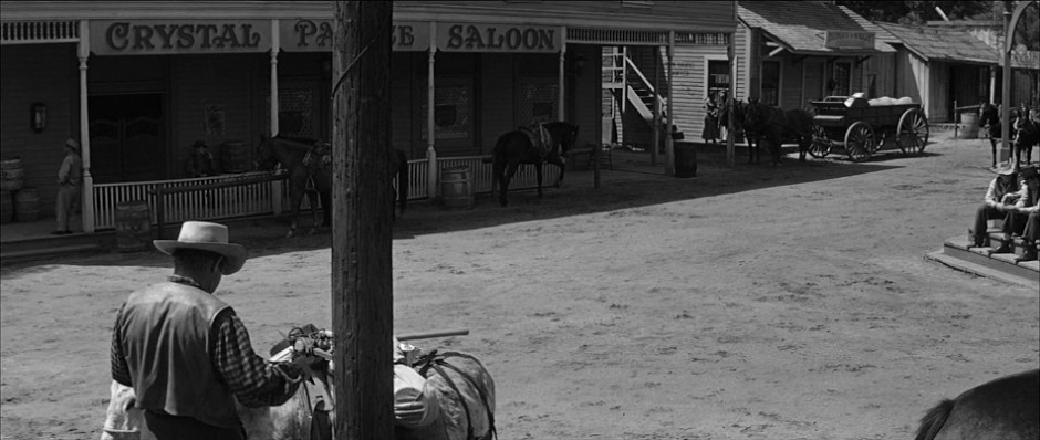 DRAGÕES DA VIOLÊNCIA (LEGENDADO/1080P) – 1957 FormatFactory5