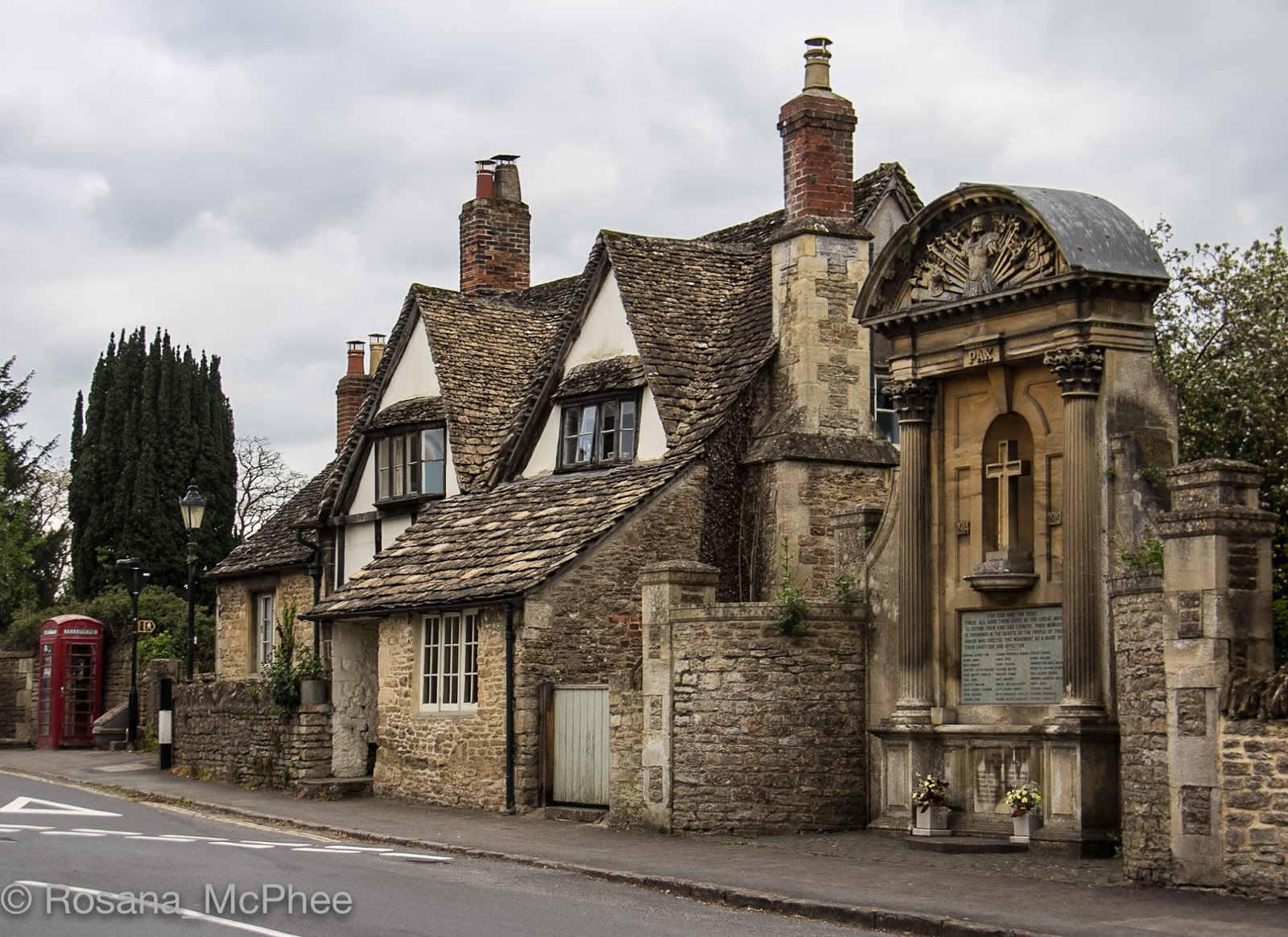 Wiltshire, Lacock Hot and Chilli food and travel blog