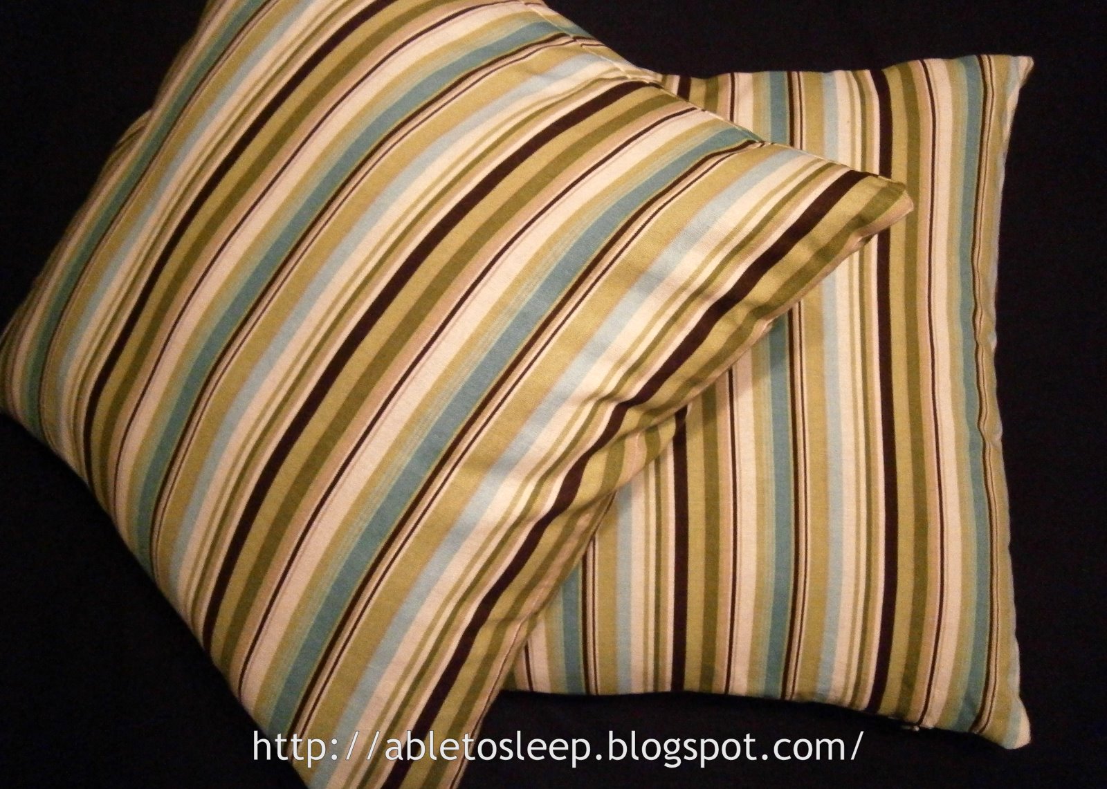 able to sleep Pillow Covers with Invisible Zippers