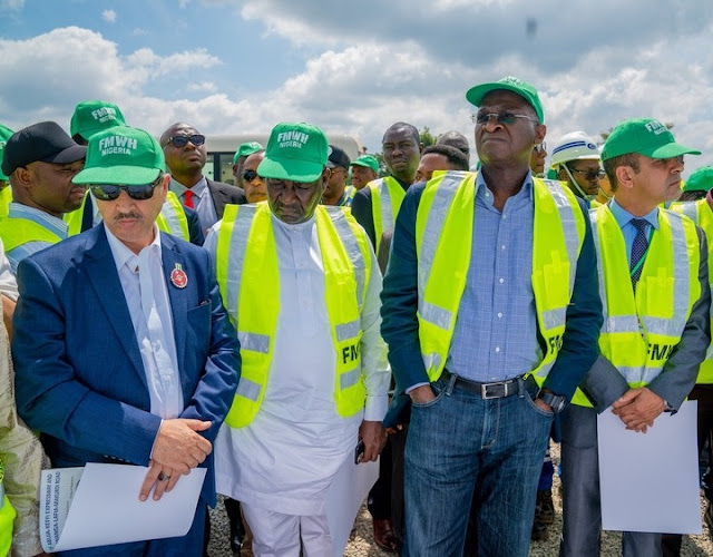 Fashola Says Abuja-Algiers Road To Be Completed In 3 Years