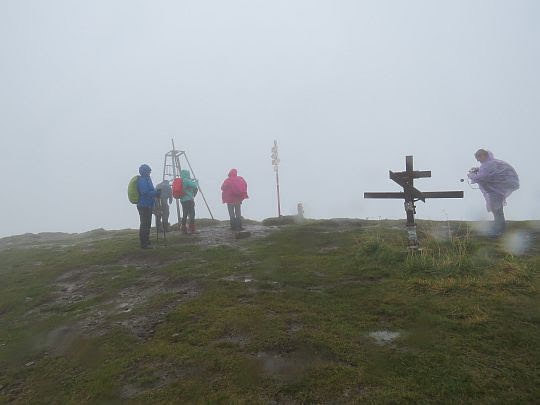 Bliźnica (ukr. Ближниця; 1883 m n.p.m.). Bliźnica (ukr. Ближниця; 1883 m n.p.m.).