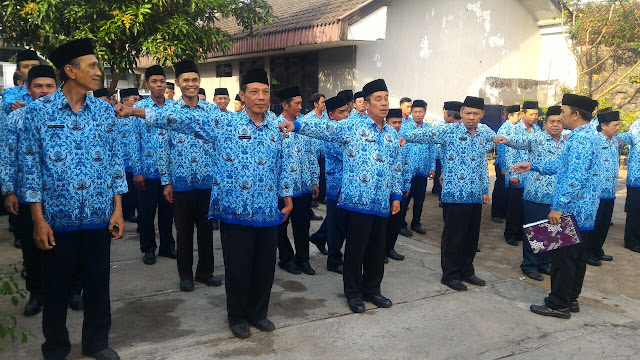 Persiapan upacara HUT RI ke-72 di BPHW IV. Persiapan upacara HUT RI ke-72 di BPHW IV.