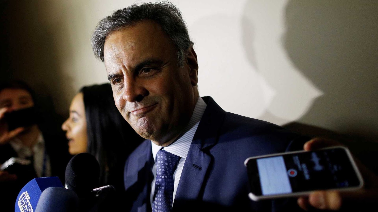 STF arquiva inquérito sobre Aécio e maquiagem de dados