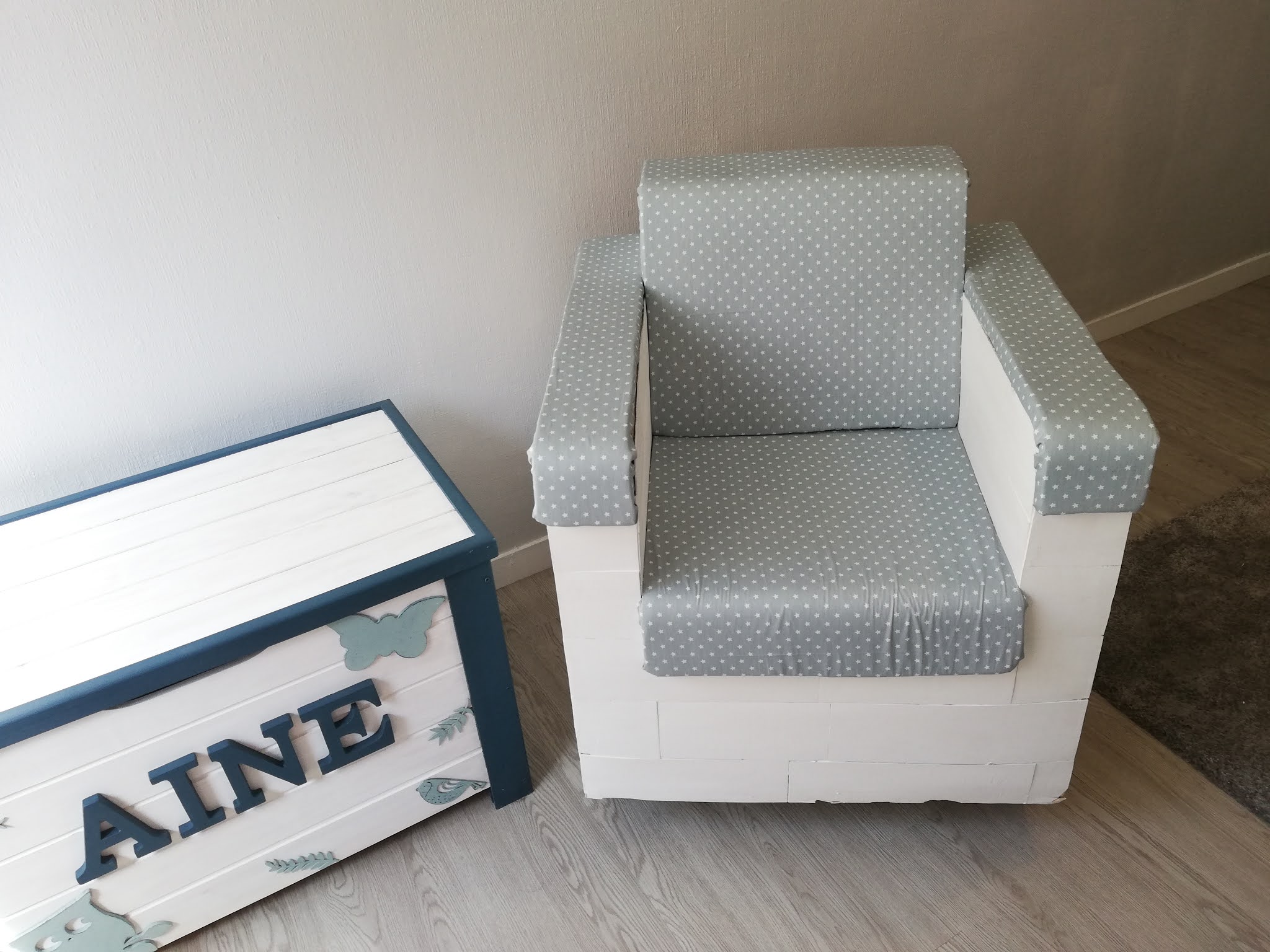 El Taller de Ire: Cómo hacer un SILLÓN-MECEDORA de CARTÓN - ¡MUY