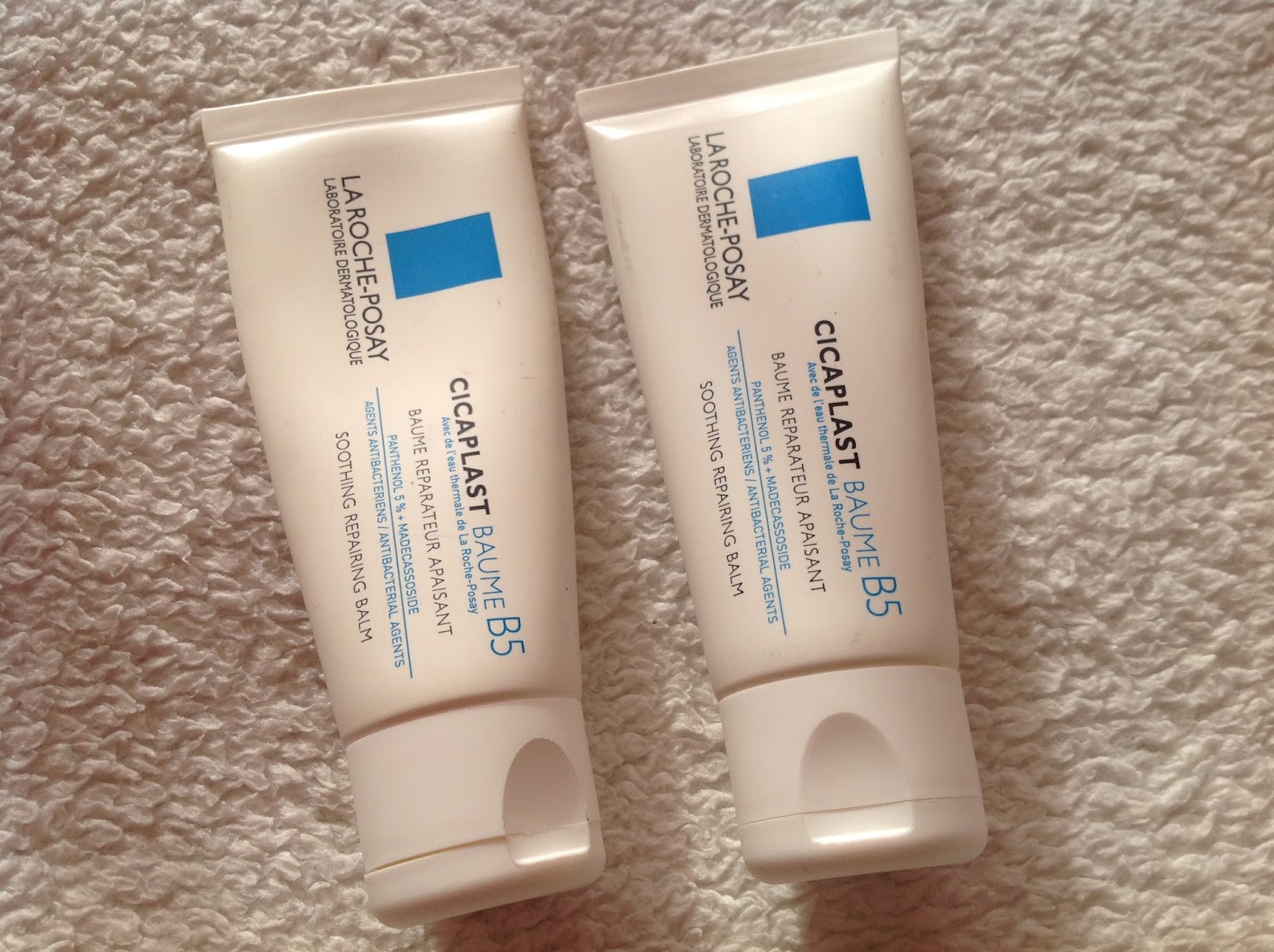 Крем ля рош баум. La roche-posay lipikar baume ap+м. La roche posay lipikar baume ap+m. Ля роше посай lipikar baume ap + m. Бальзам la roche-posay lipikar ap+m 400мл.