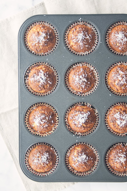 Muffin al cocco: i dolcetti monoporzione soffici e gustosi