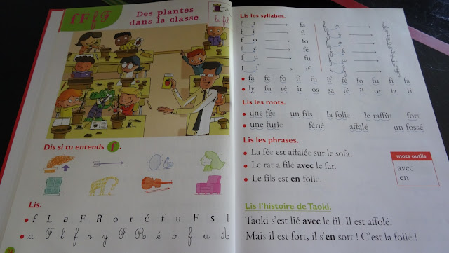Taoki : 1ère période, chapitre 3 : L'école, les sons "f" et "e"