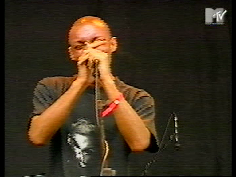 DARK CIRCLE ROOM REUPLOAD Tricky MTV Fashionably Loud 03.02.1997