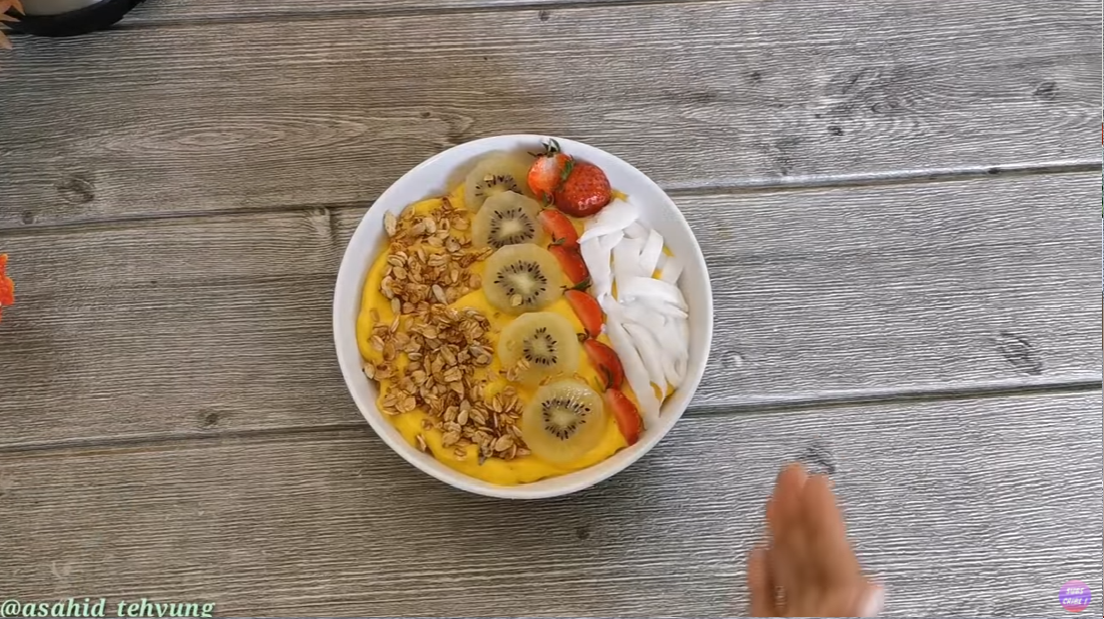Panduan Membuat Smoothie Bowl Sehat dan Nikmat - Blogicakicak
