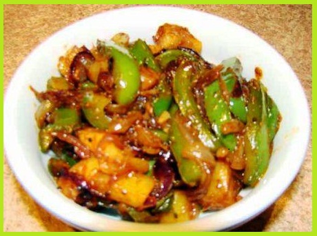 परवल आलू की सब्ज़ी रेसिपी - Aloo Parval Ki Sabzi Recipe in Hindi