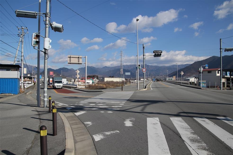 道路鉄路局調査課 国道411号旧道(第1回)・塩山バイパス周辺