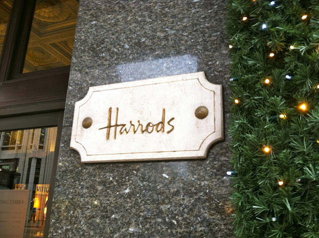 A Christmas Eve Tour of Harrods of London by The Everyday Home