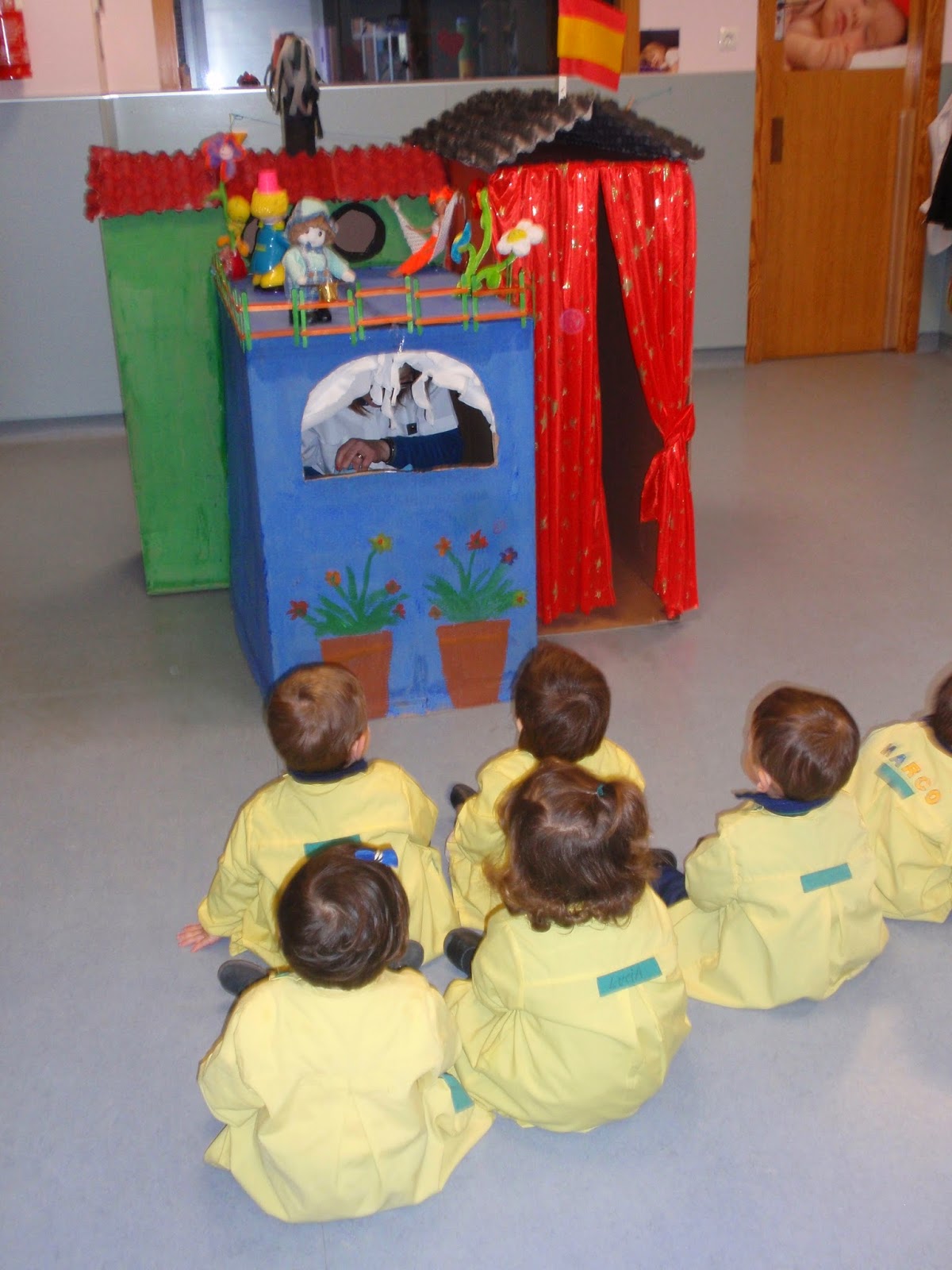 "La casita y el teatrillo" ~ Blogs Colegio Antonio de Nebrija