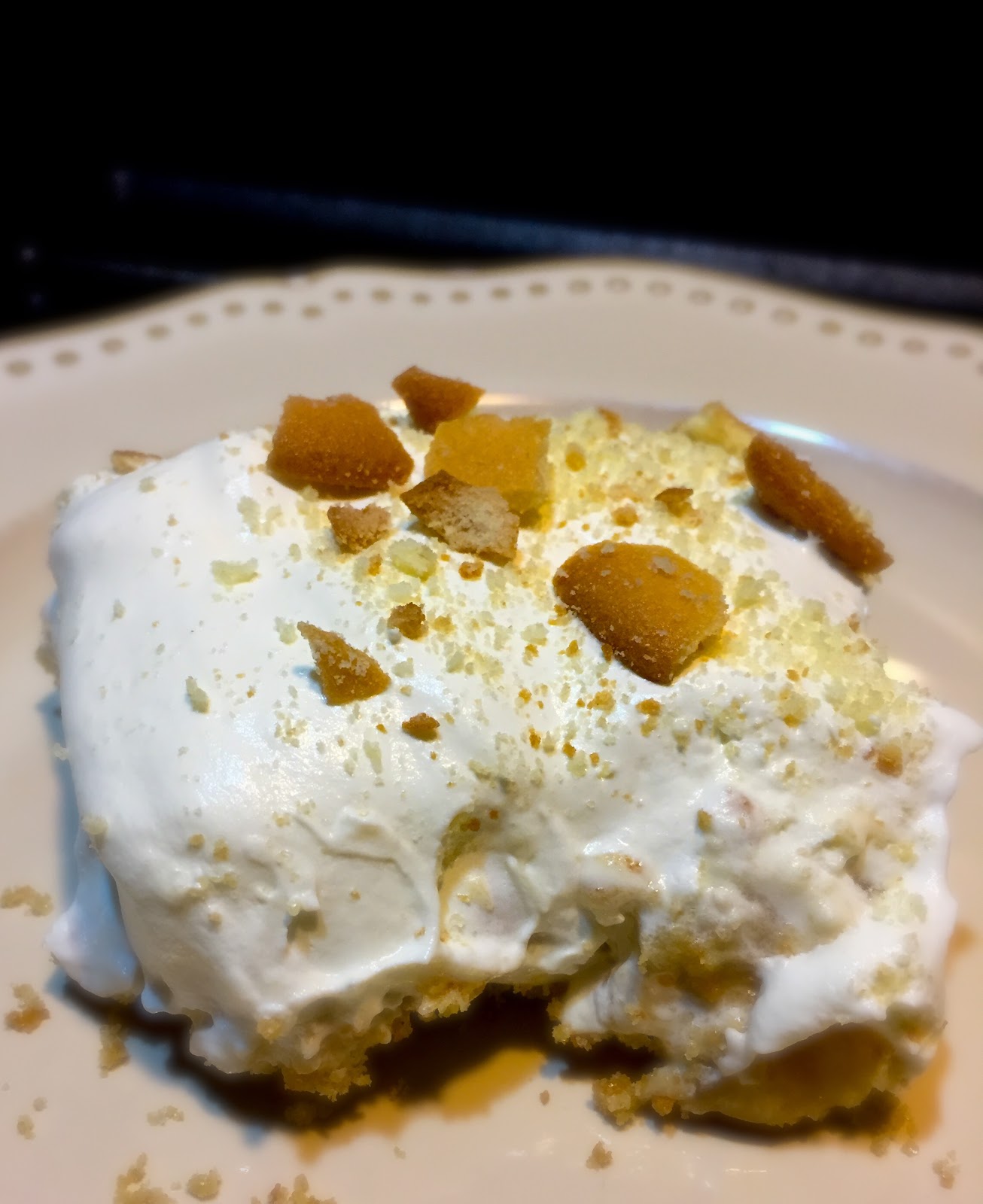 Ain't no cooking like Momma's Cheesecake Banana Pudding Icebox Pie