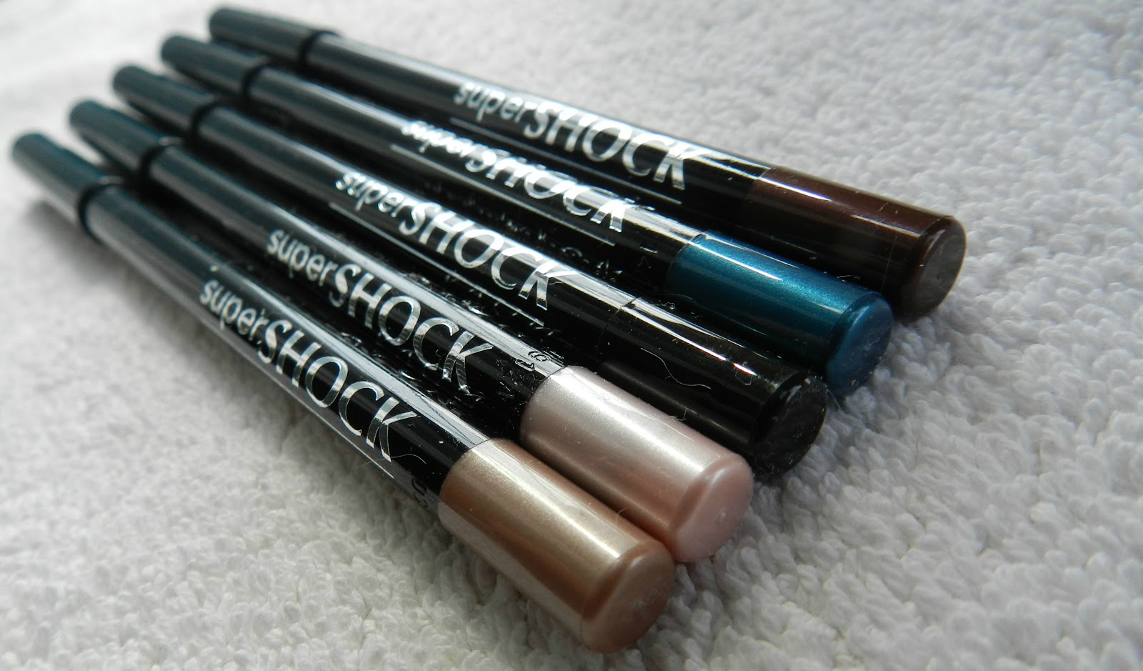 Vintage Allure Avon Supershock Gel Eyeliners in Aquapop, Blackberry