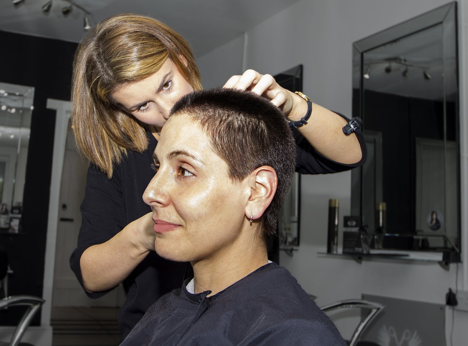 How To Choose The Right Mobile Hairdresser