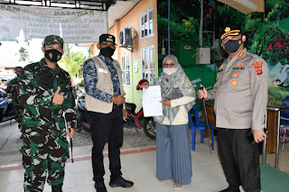 HUT Bhayangkara, Kapolres, Dandim dan Bupati Aceh Timur Pantau Vaksinasi Massal Juni 26, 2021