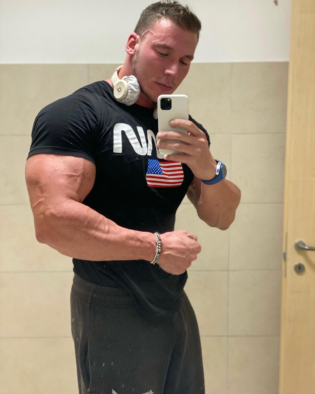 the beauty of male muscle: Marco