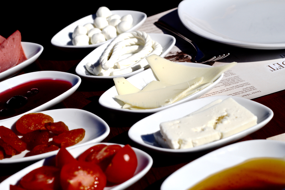 brunch turc break blog mode homme velihat istanbul mort uysal matthias cornilleau istanbulda blogger fashion
