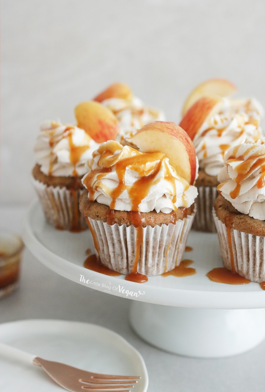 Vegan Caramel Apple Cupcakes recipe | The Little Blog Of Vegan