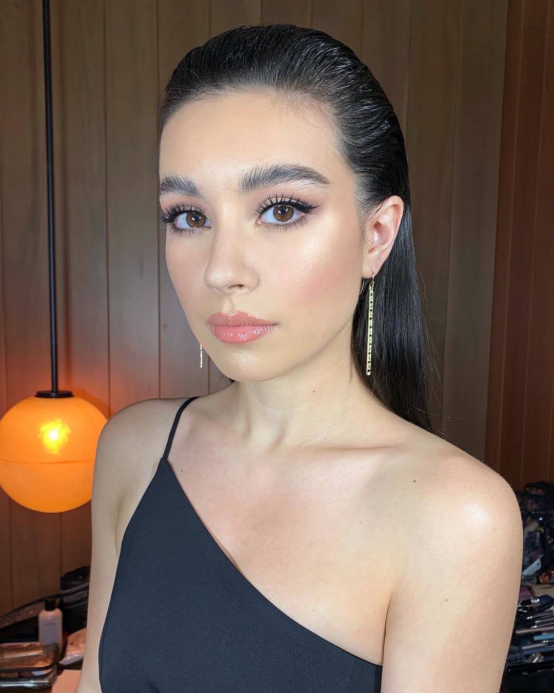 Madalyn Horcher - Age, Wiki, Biography, Trivia, and Photos - FilmiFeed.