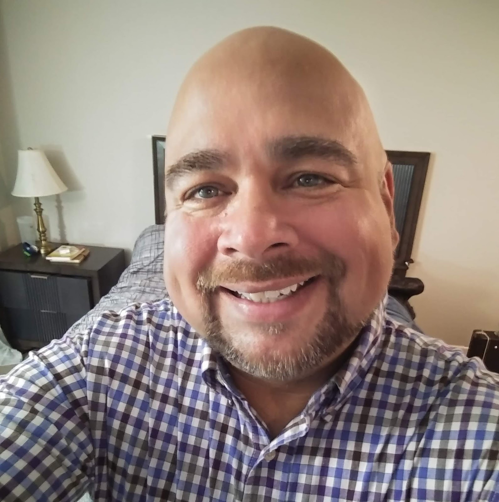John Chiv - xybc77c