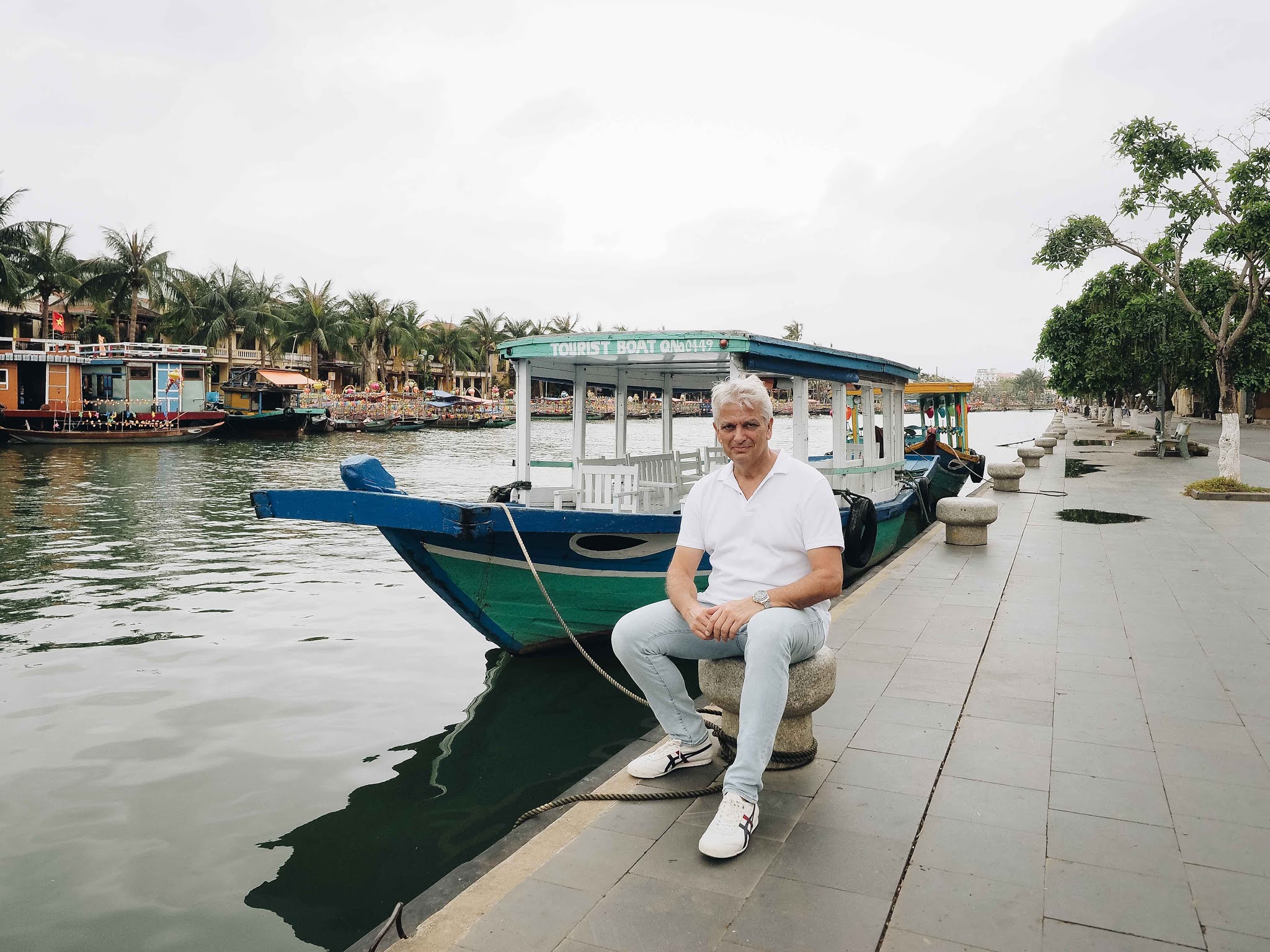 Thuê thợ chụp ảnh ngoại cảnh Hội An - Khoi Studio Thuê thợ chụp ảnh ngoại cảnh Hội An - Khoi Studio