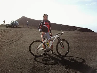 downhill etna volcano sicily guided tours MTB rental