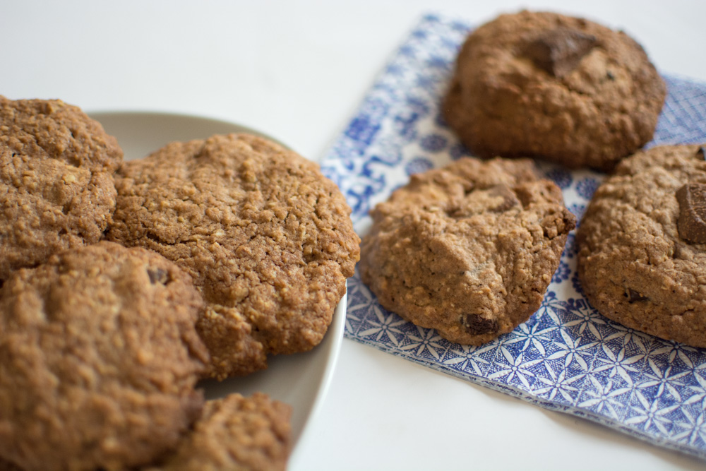 Triple Chocolate Chip Oat Cookies Recipes