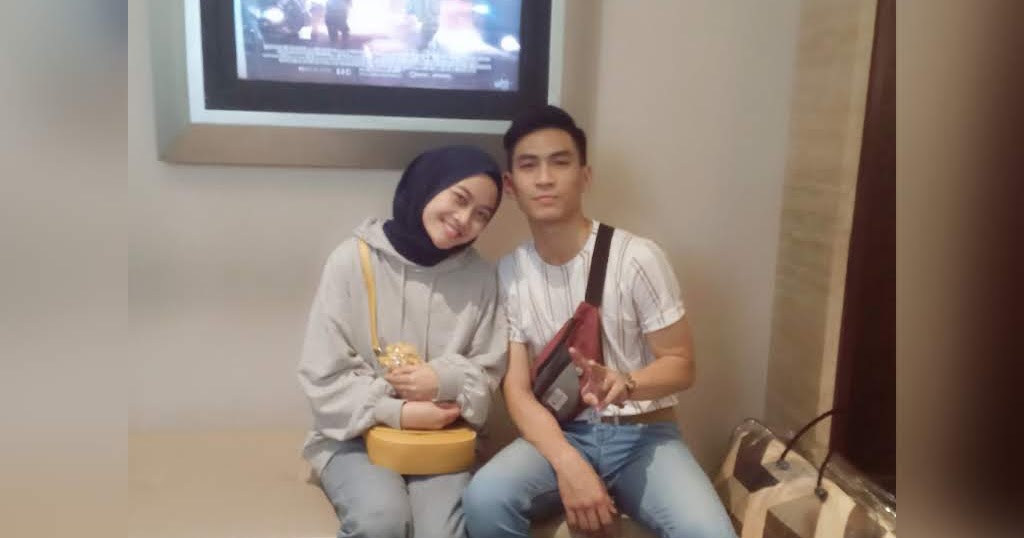 catatan kecil untuk sebuah kisah cinta