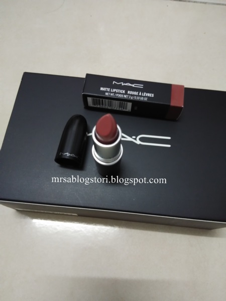 Mrs.A-mac-lipstick