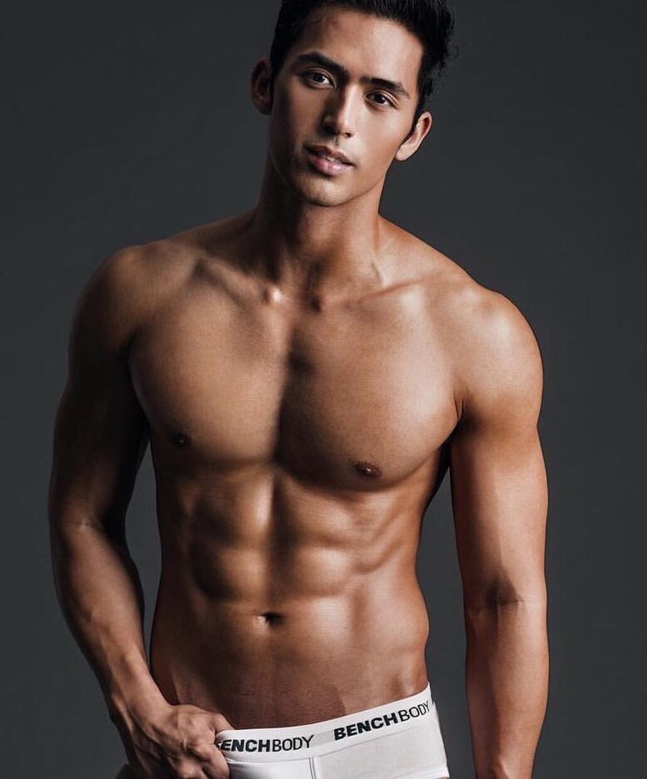 Male Models Mucle Asia - Enzo Pineda.