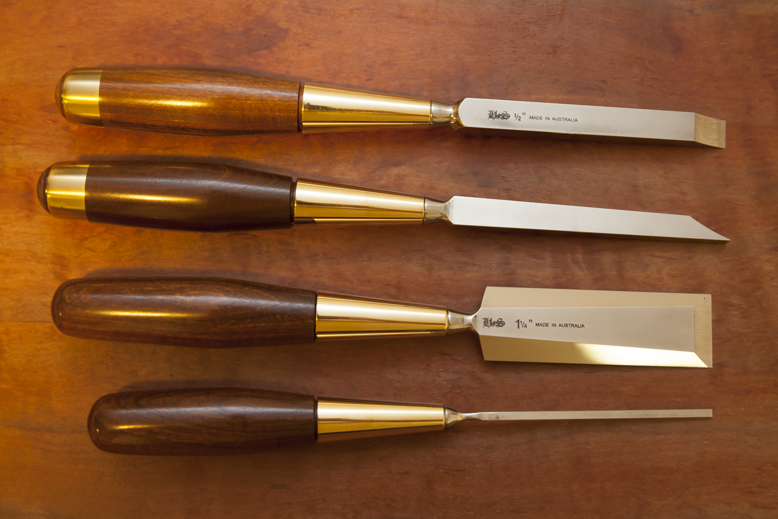 the love of wood Harold & Saxon