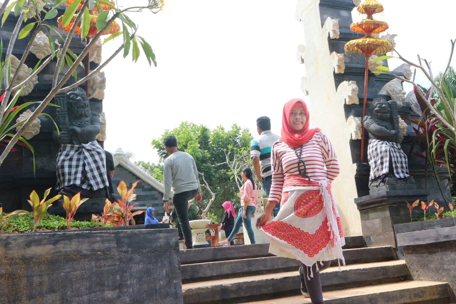 T-Garden Medan,Resort and Ranch Instagramable ala Bali ...