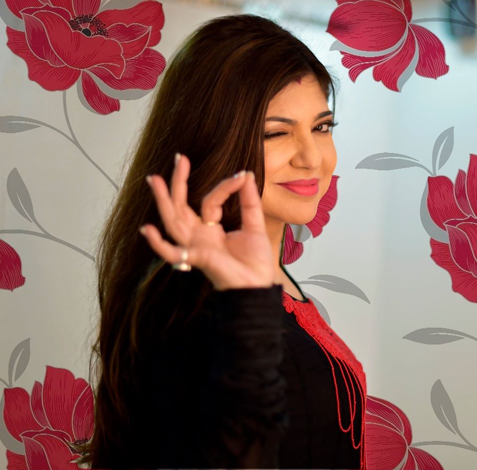 Alka Yagnik Singer Hd Pictures Wallpapers Whatsapp Images The best gifs for alka yagnik. alka yagnik singer hd pictures