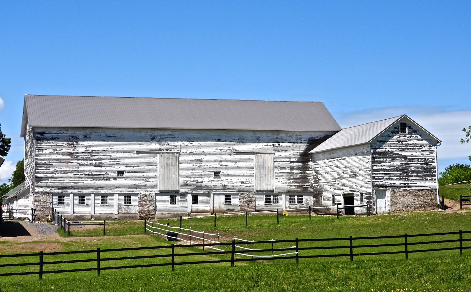 MerrySyracuse Large Old Dairy Barn in Camillus