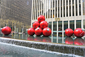 Bolas Gigantes de Navidad, Nueva York Bolas Gigantes de Navidad, Nueva York