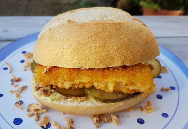 Rezept: Fischbrötchen für Kinder, Teil 1 - "Fiete" mit Fischstäbchen. Einfach zuzubereiten, lecker und gesund, für die ganze Familie!