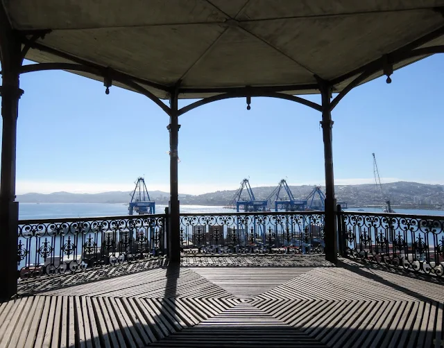 Valparaíso port viewed through a Victorian gazebo