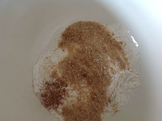 flour, cinnamom and Oatibix in bowl