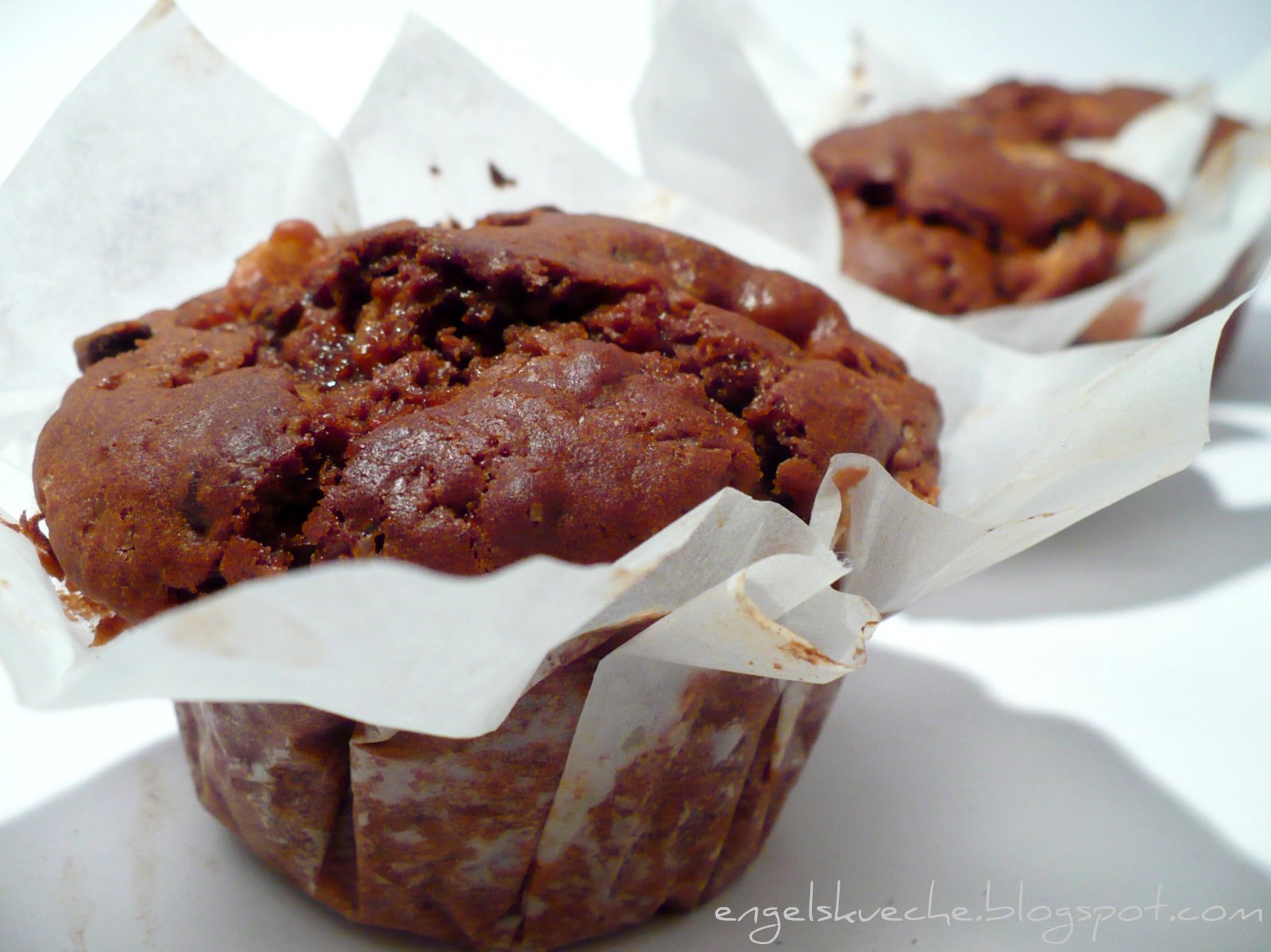 Essen aus Engelchens Küche: Schoko-Muffins hoch zwei mit Birnen und ...