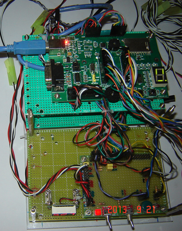 FongArm LPC1114 Power signal routing control board
