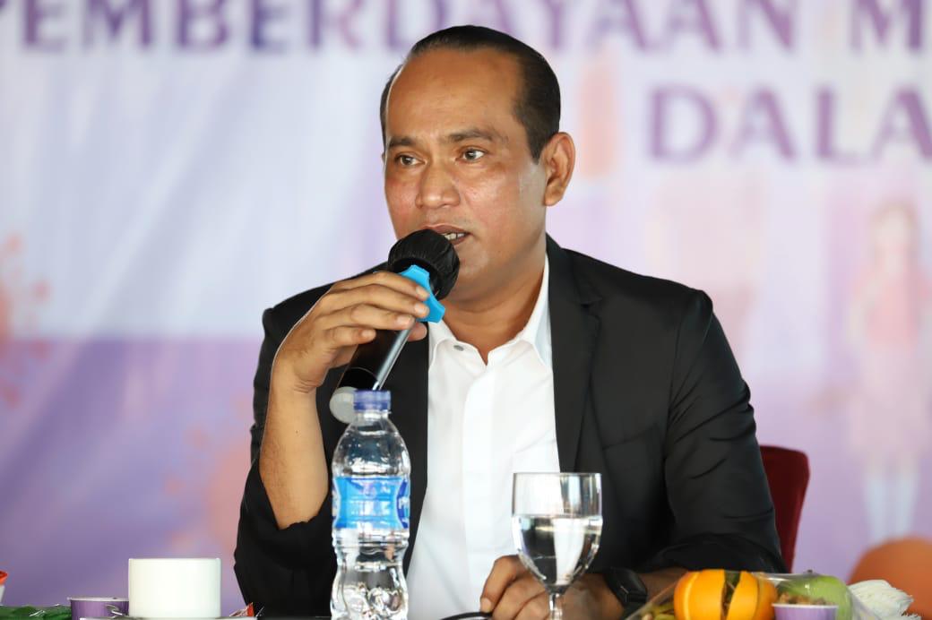 Sirajudin Desak Pemprop Kepri Percepat Vaksinasi Masyarakat Umum Sirajudin Desak Pemprop Kepri Percepat Vaksinasi Masyarakat Umum