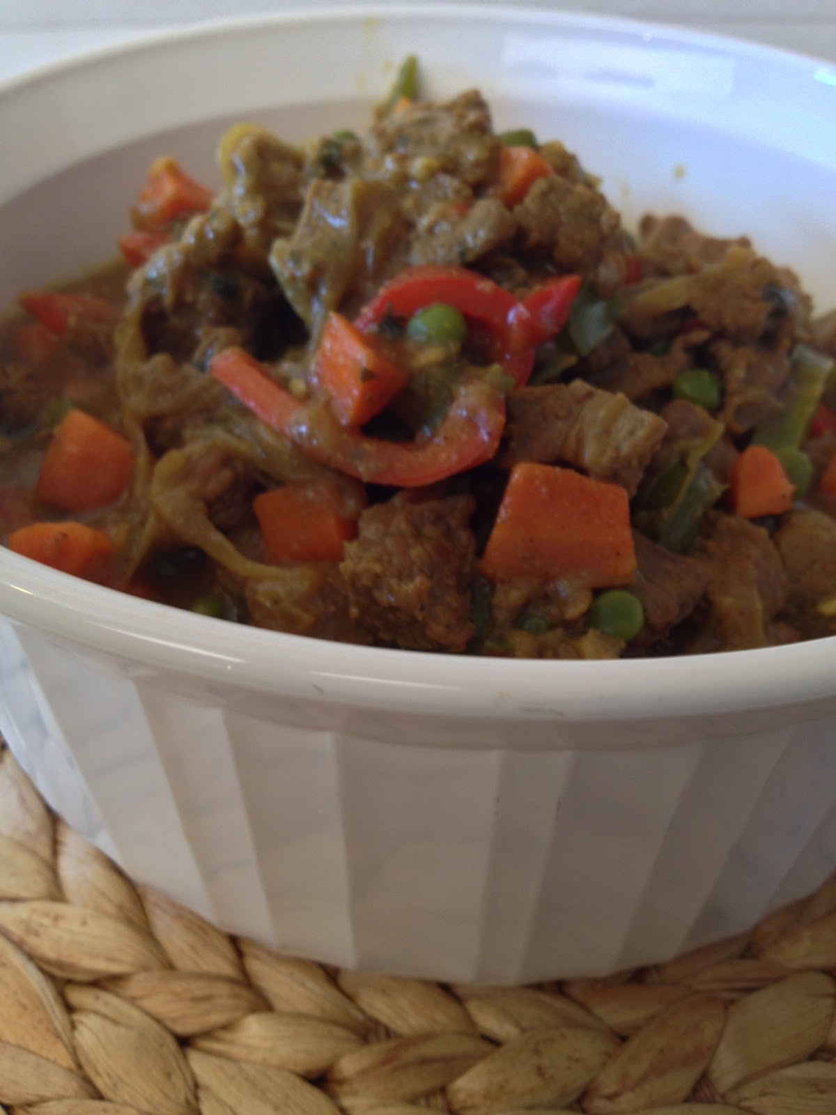 Stella's Meza Beef curry stew with peppers (Mchuzi wa nyama)