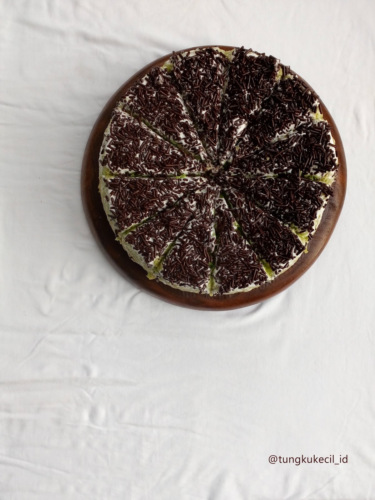 Pandan Sponge Cake, Empuk dan Lembut Tanpa Emulsifier tungku kecil