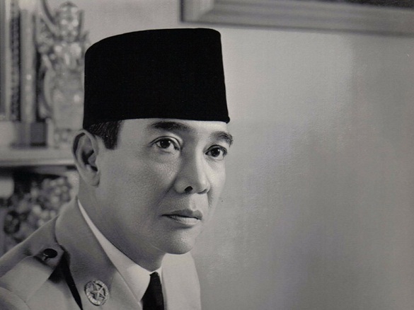 Biografi Soekarno Dalam Bahasa Inggris