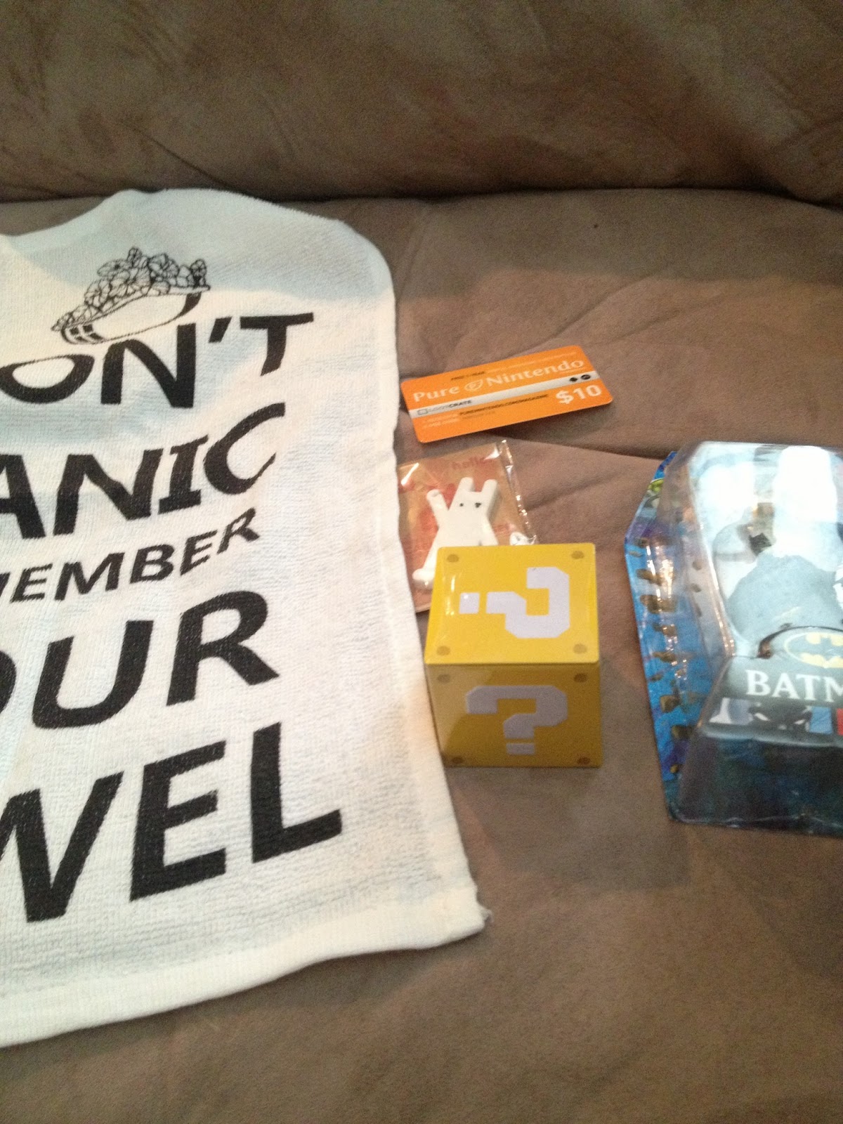 An Asian Reviews: May Loot Crate Review